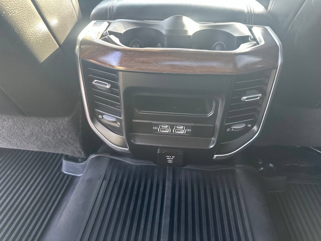 Used 2022 RAM 3500 Laramie AWD/4WD image 13