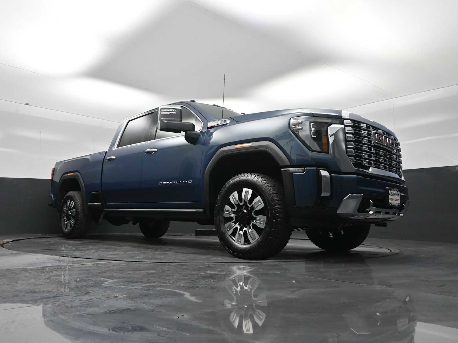 New 2026 GMC Sierra 2500 Denali w/ Denali Reserve Package image 33