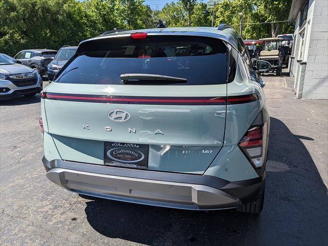 Used 2024 Hyundai Kona Limited FWD image 4