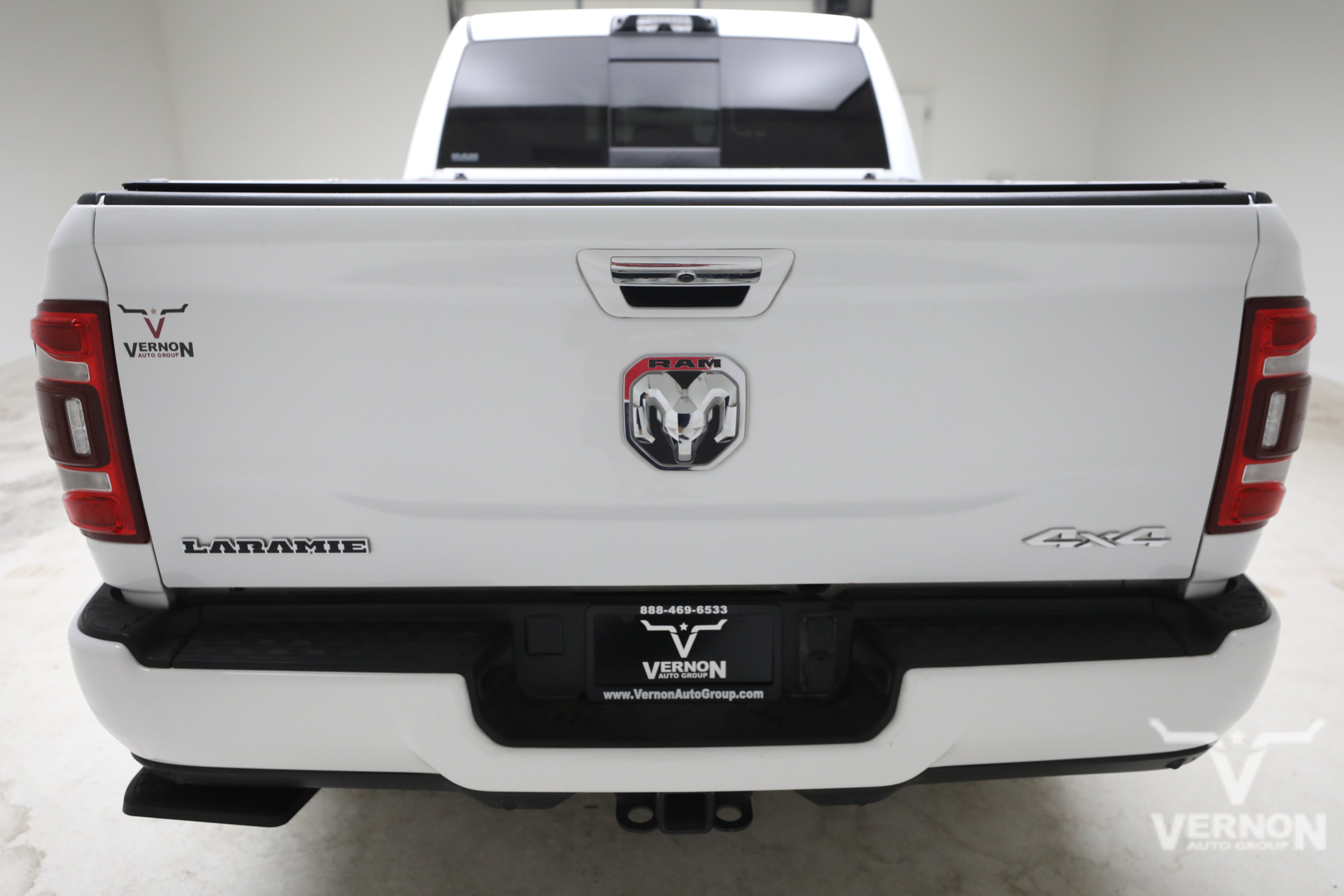 Used 2022 RAM 2500 Laramie AWD/4WD image 3