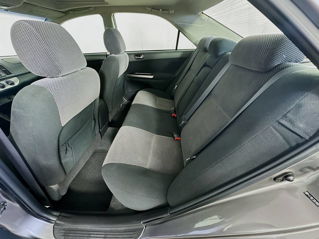 Used 2006 Toyota Camry FWD image 29