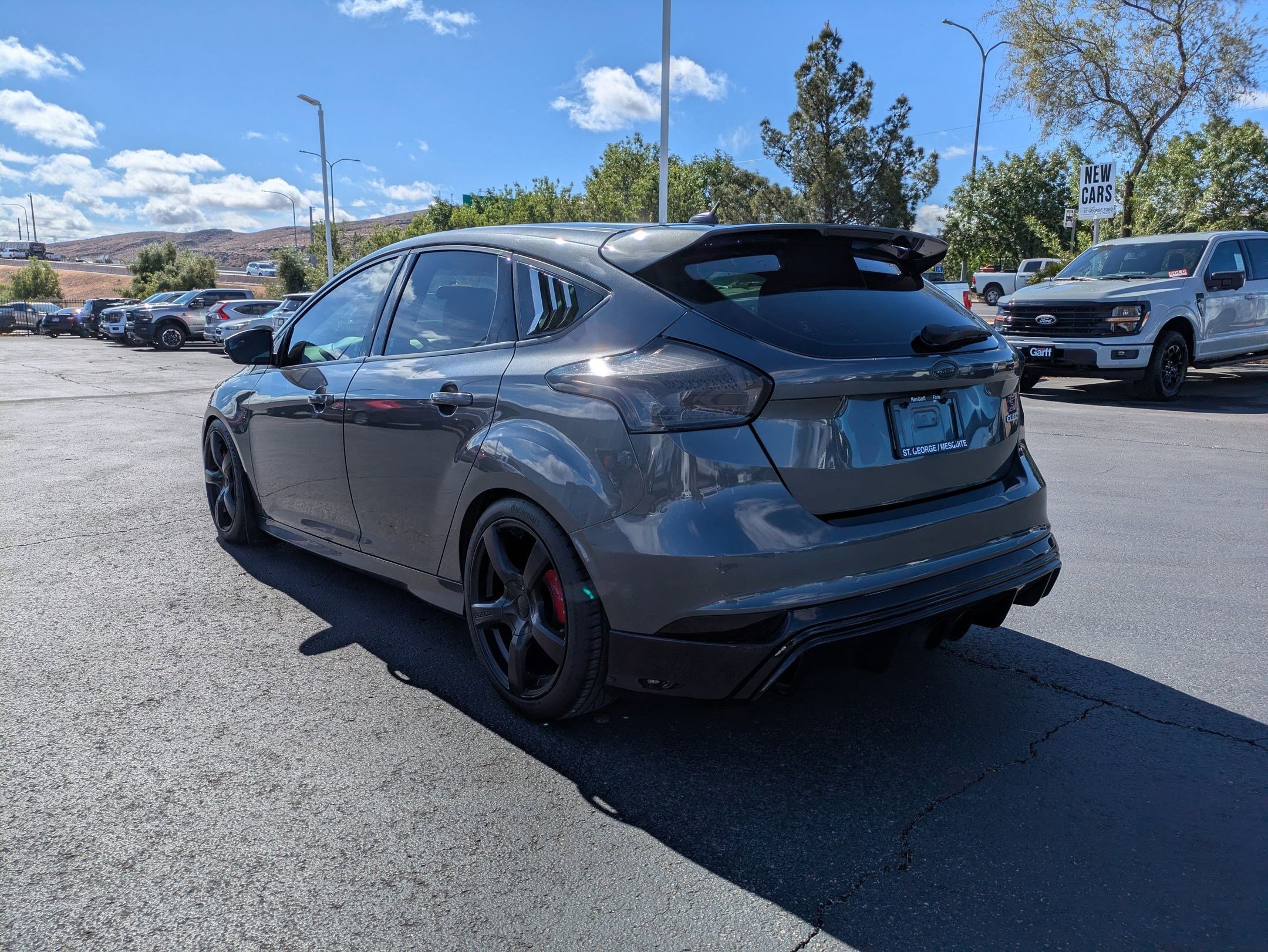 Used 2018 Ford Focus ST image 7