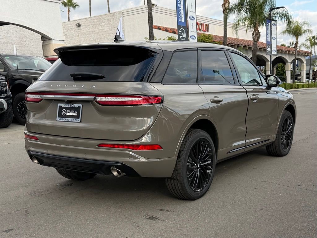 Used 2025 Lincoln Corsair FWD w/ Equipment Group 101A image 10