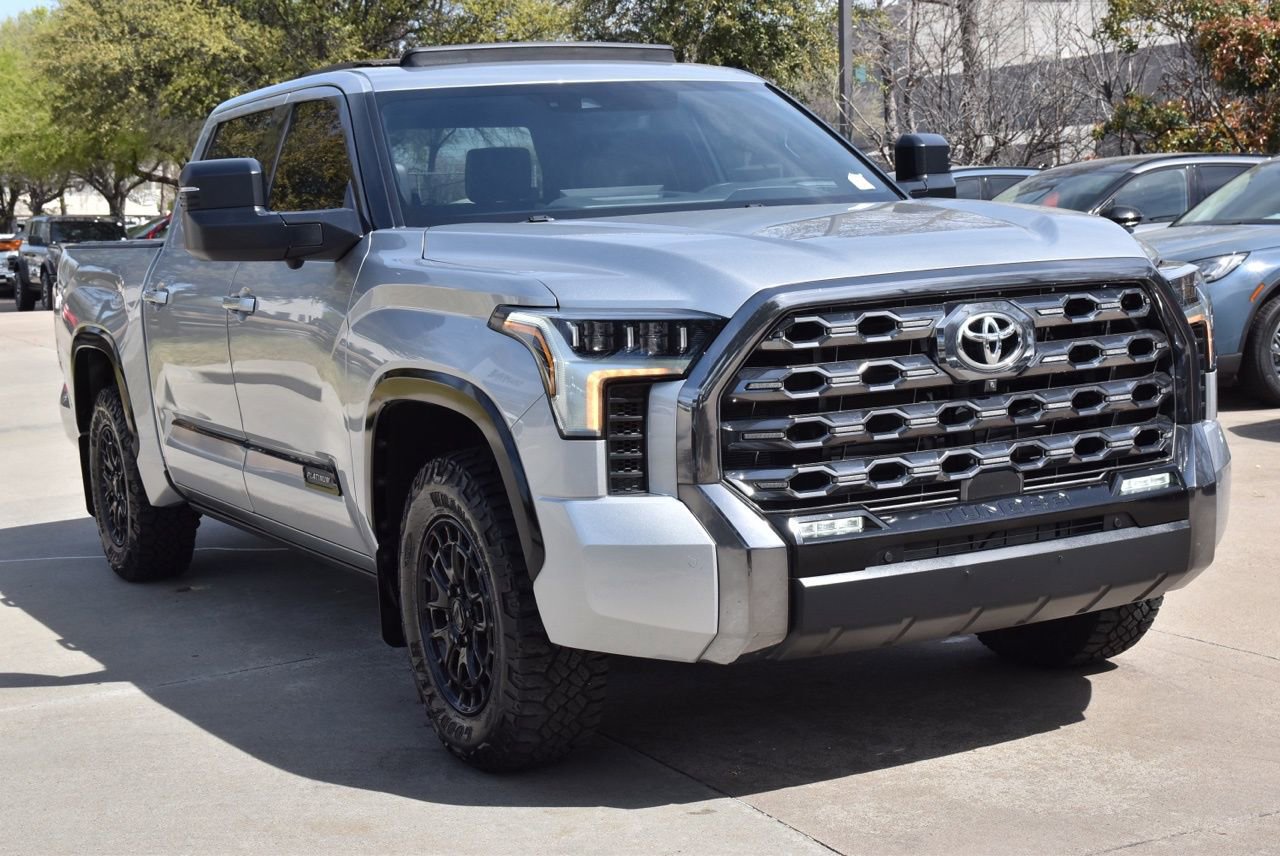 Used 2023 Toyota Tundra Platinum w/ Advanced Package image 4