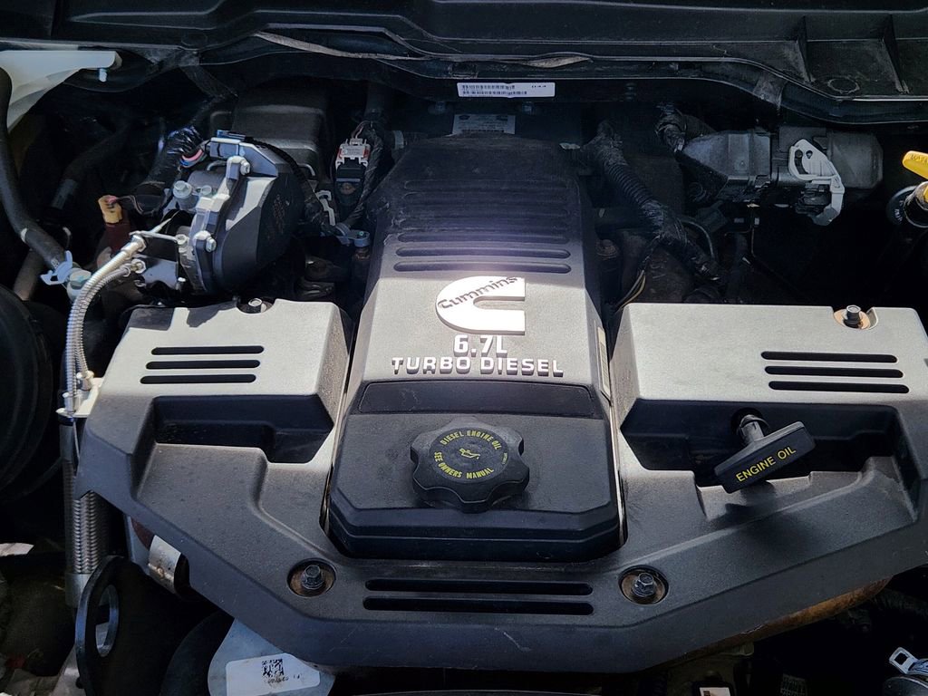 Used 2014 RAM 3500 Laramie w/ Convenience Group image 16