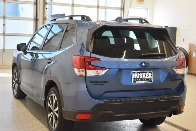 Used 2022 Subaru Forester Limited AWD/4WD image 10