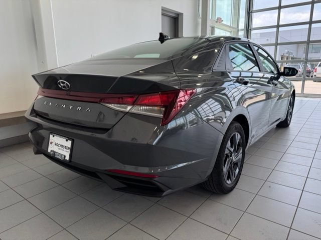 Used 2023 Hyundai Elantra SEL FWD image 37