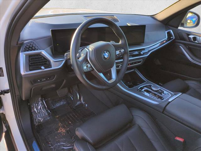 Used 2024 BMW X5 xDrive40i AWD/4WD image 10