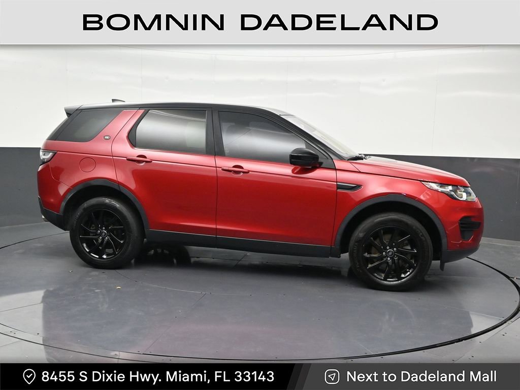 Used 2018 Land Rover Discovery Sport SE image 1