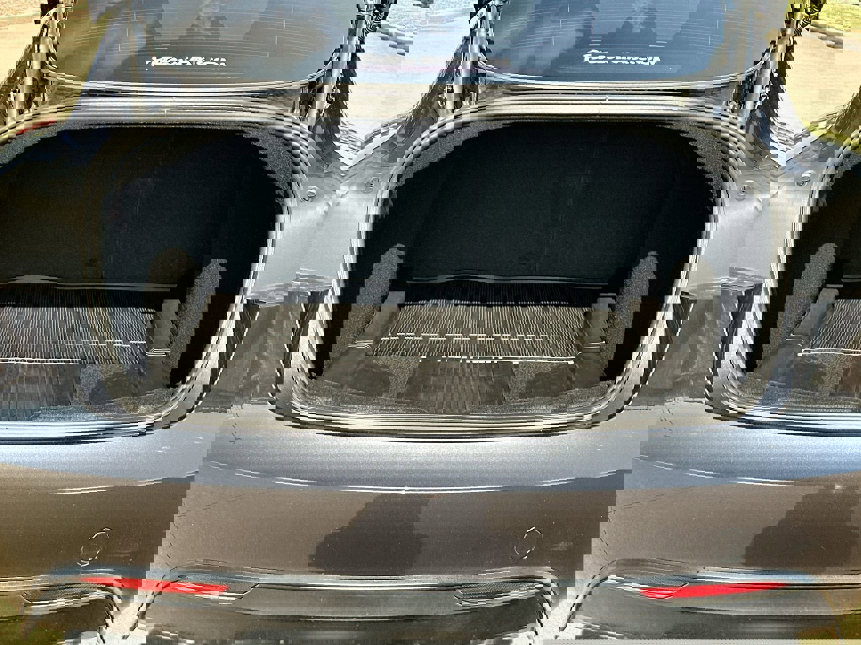 Used 2024 Tesla Model 3 Performance image 22