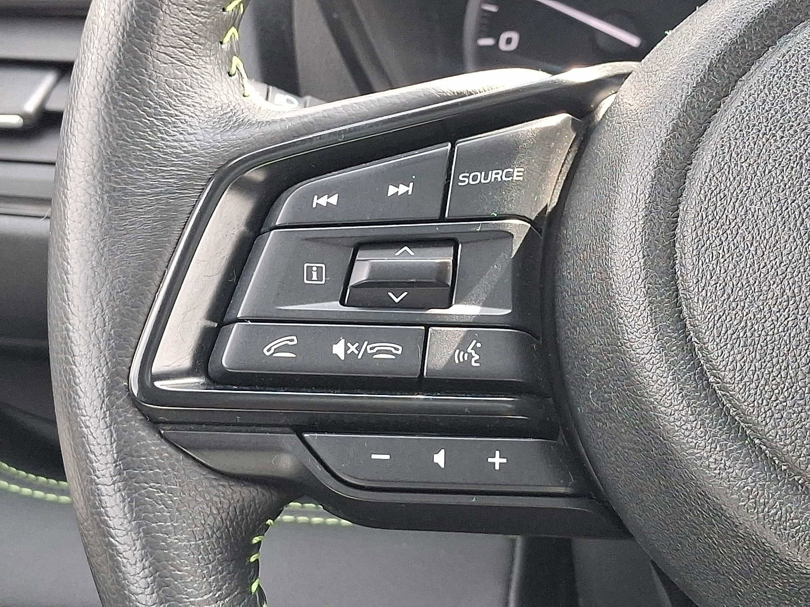 Used 2024 Subaru Ascent Onyx Edition image 21