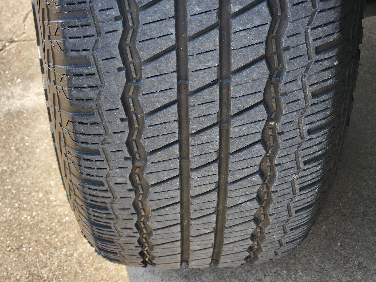 Certified 2021 Chevrolet Traverse LT FWD image 11