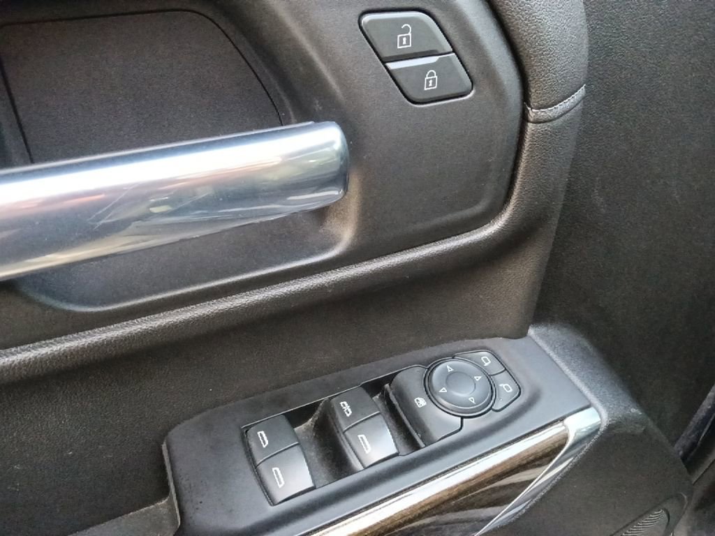 Used 2019 Chevrolet Silverado 1500 RST w/ All-Star Edition image 12