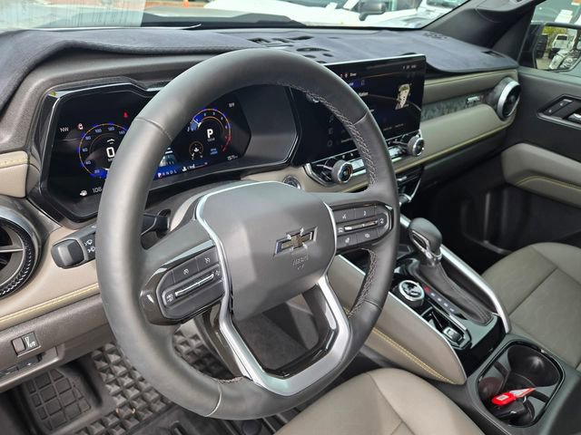 Used 2026 Chevrolet Colorado ZR2 w/ Technology Package image 11