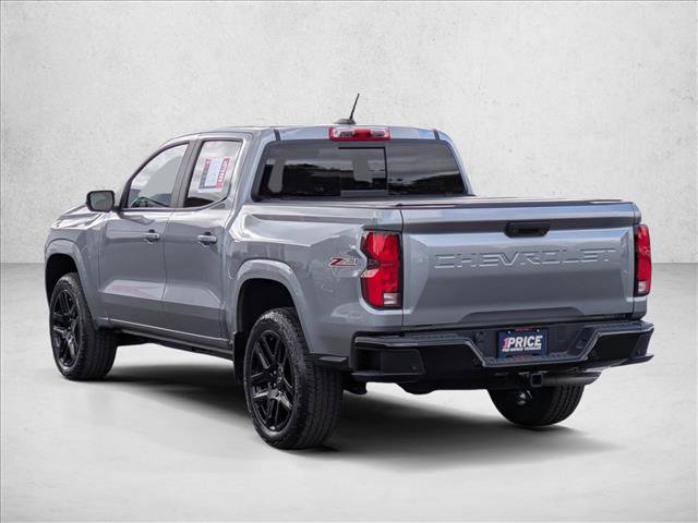 Used 2024 Chevrolet Colorado Z71 w/ Z71 Convenience Package 2 image 8