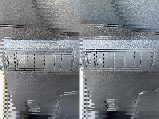 Used 2024 Toyota Corolla SE image 22