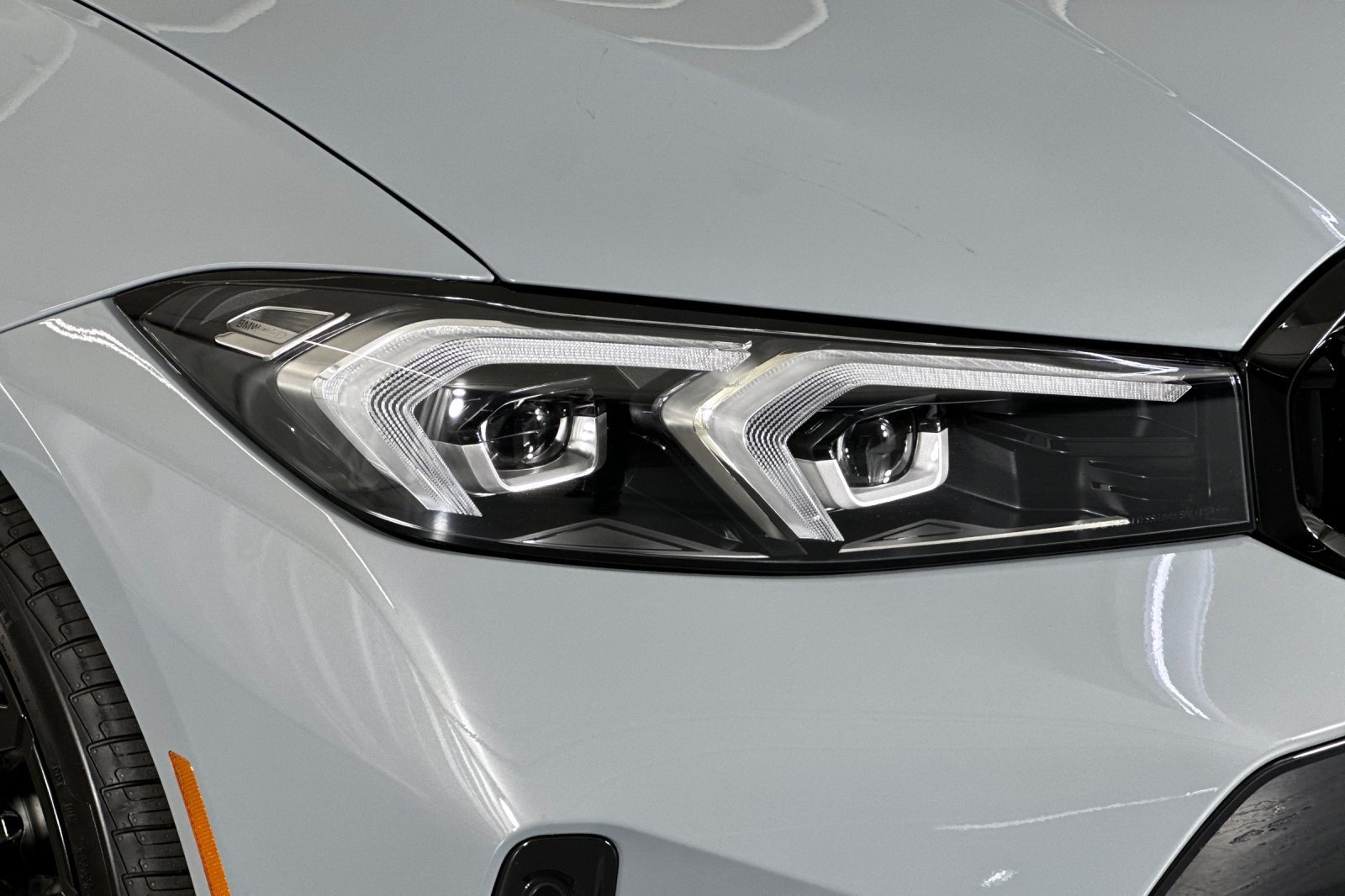 New 2026 BMW 330i Sedan w/ M Sport Package RWD image 11