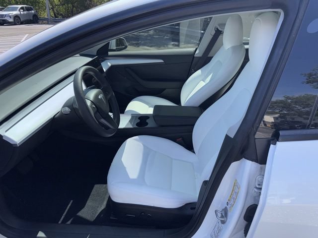Used 2023 Tesla Model 3 Standard Range RWD image 8