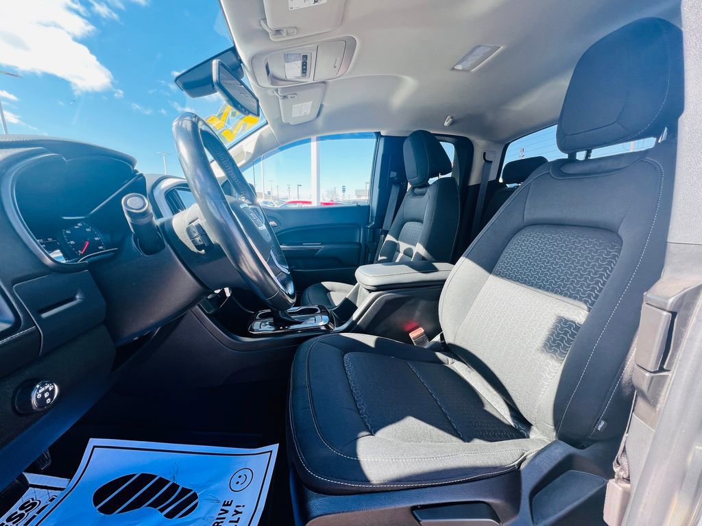 Used 2022 GMC Canyon Elevation image 15