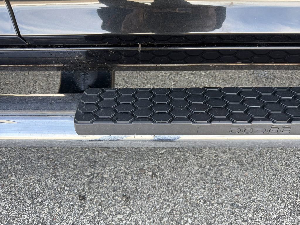 Used 2010 Dodge Ram 1500 Truck SLT w/ Big Horn Regional Pkg image 14