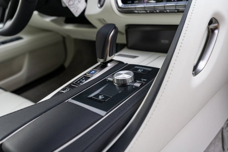 Used 2026 Lexus LC 500 Coupe w/ Inspiration Series RWD image 33