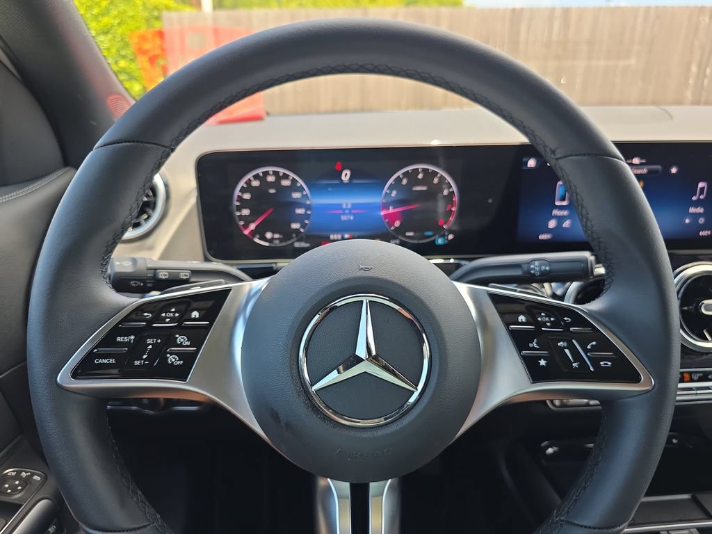 Certified 2026 Mercedes-Benz GLA 250 image 20