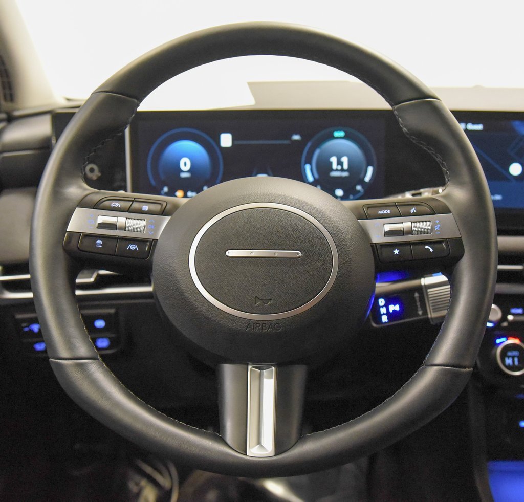 Used 2025 Hyundai Tucson Limited image 29