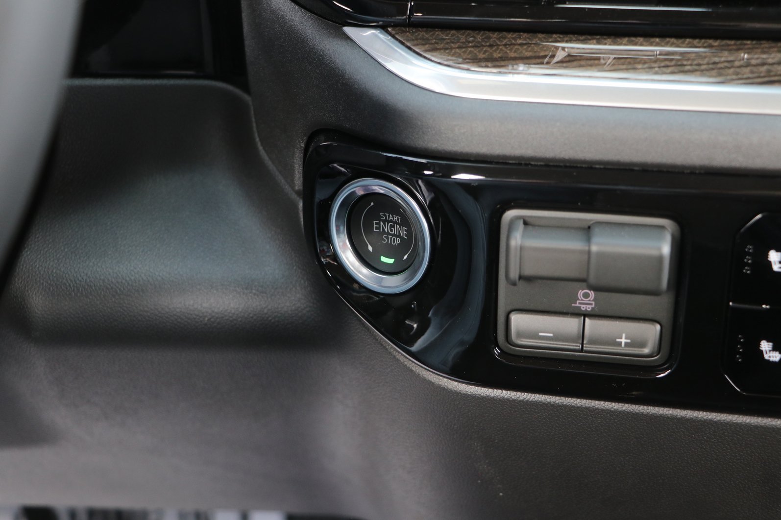 New 2026 GMC Sierra 1500 Elevation AWD/4WD image 24