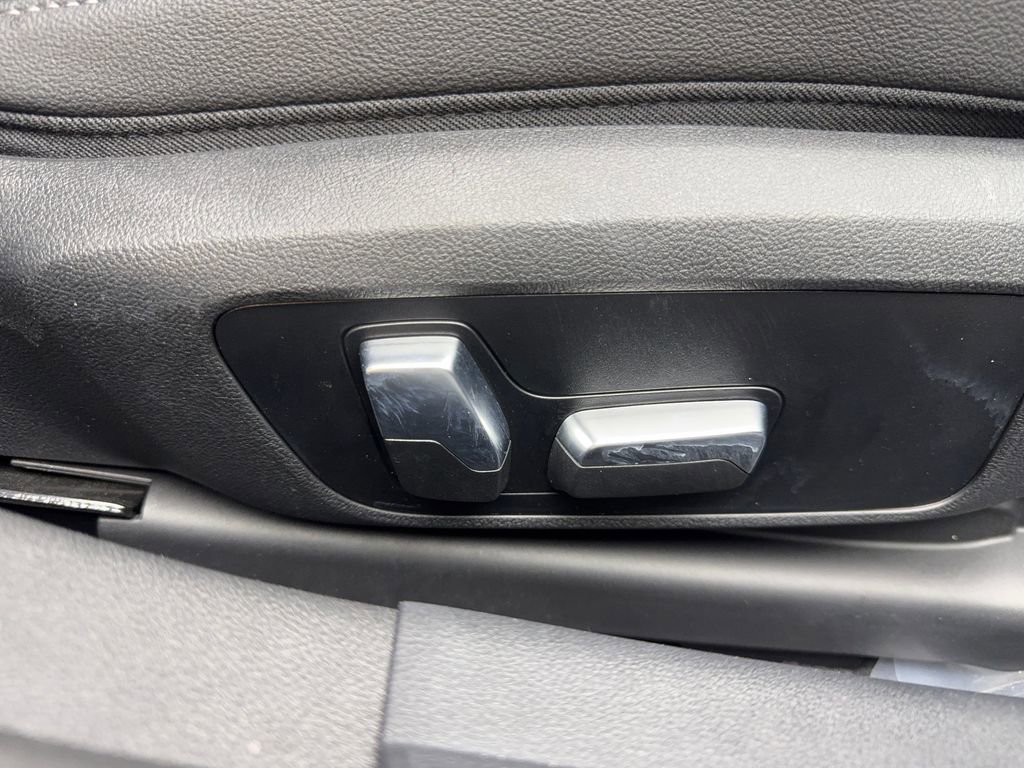 Used 2023 BMW i4 eDrive35 image 48