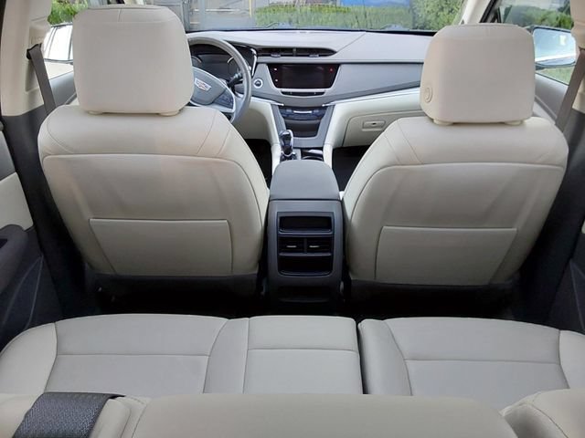 Used 2024 Cadillac XT5 Premium Luxury w/ LPO, Floor Liner Package AWD/4WD image 11