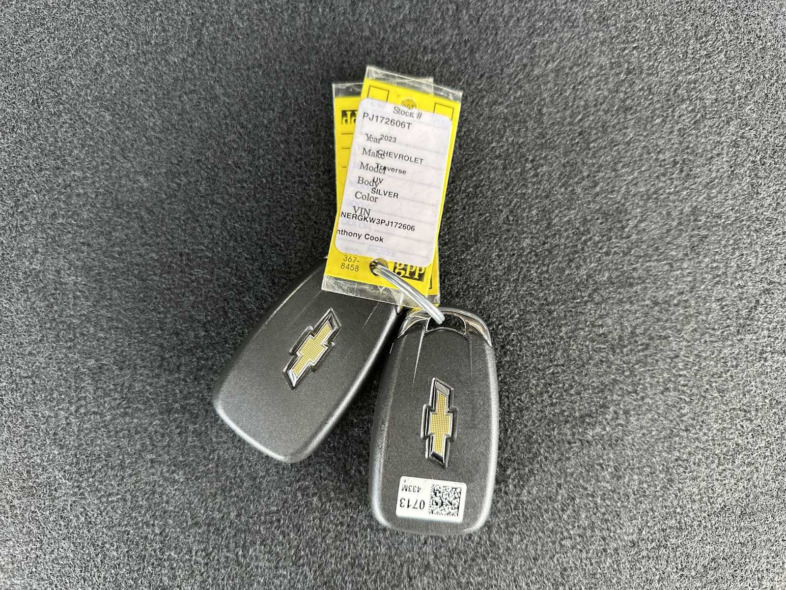 Used 2023 Chevrolet Traverse LT FWD image 28