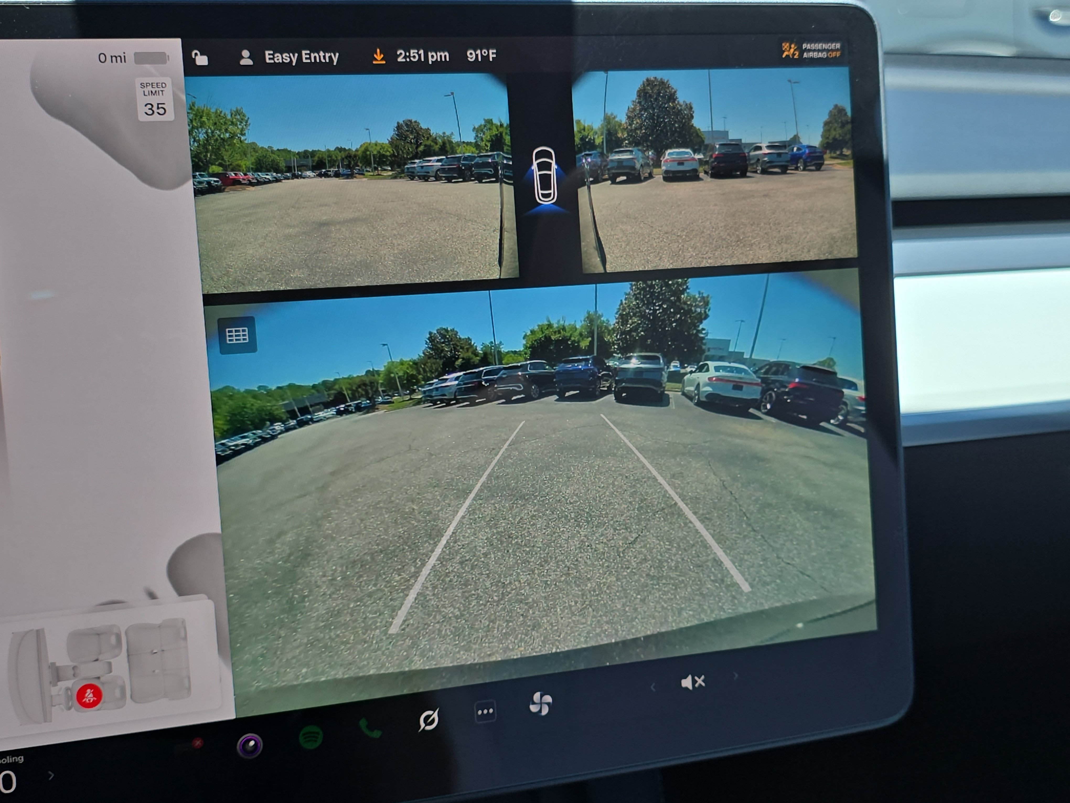 Used 2024 Tesla Model Y Long Range AWD/4WD image 24