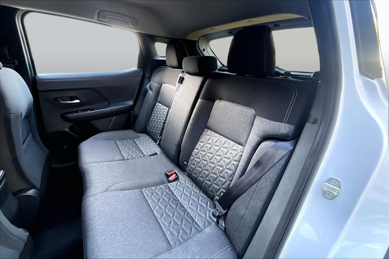 Certified 2026 Nissan Kicks SV FWD image 19
