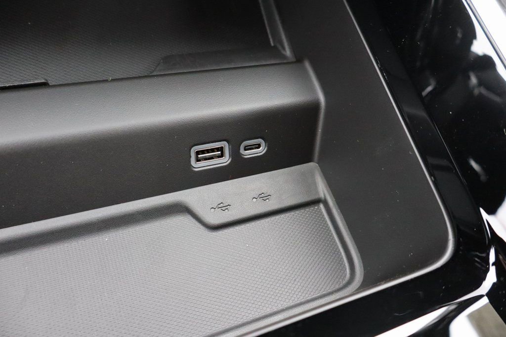 New 2026 Chevrolet Tahoe LS image 18