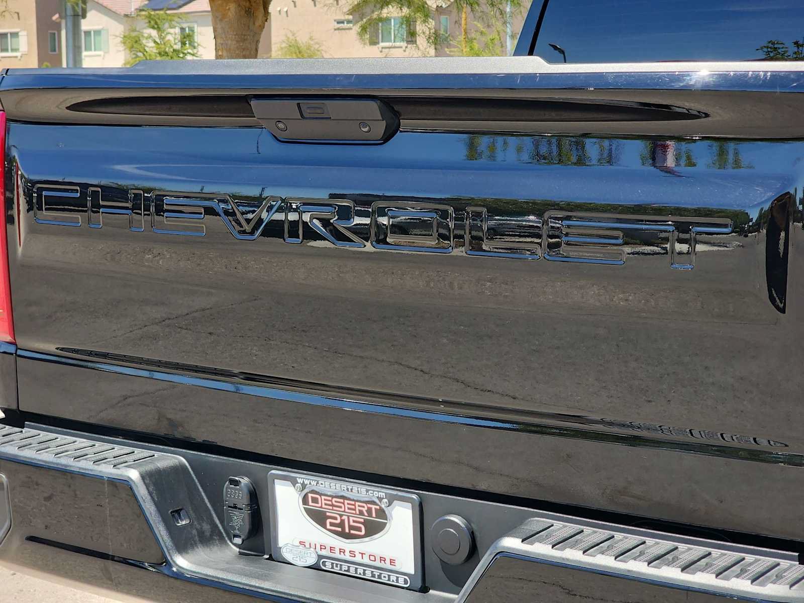Used 2022 Chevrolet Silverado 1500 RST AWD/4WD image 11