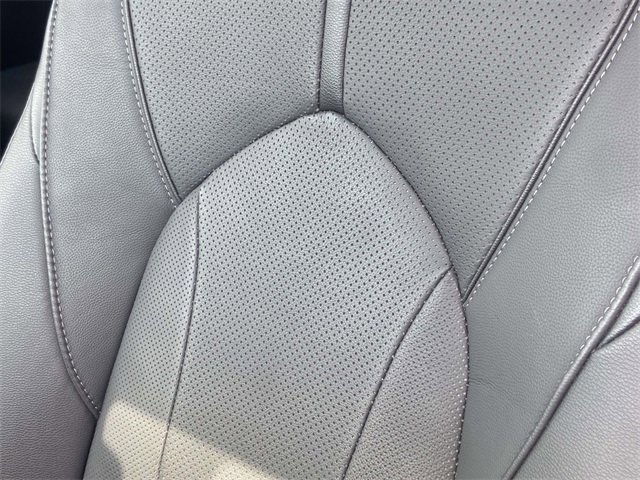 Used 2025 Toyota Grand Highlander AWD Hybrid image 16