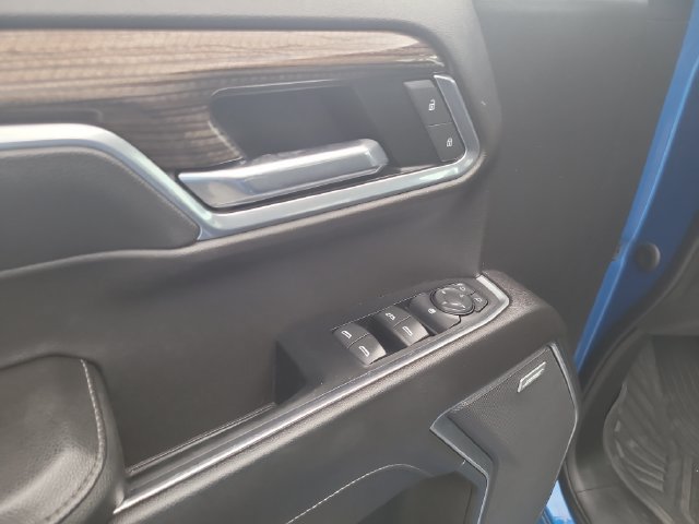 Used 2022 Chevrolet Silverado 1500 LT Trail Boss w/ Convenience Package II AWD/4WD image 18
