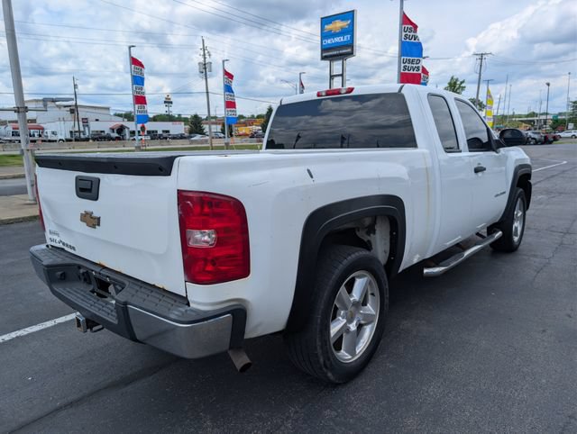 Used 2010 Chevrolet Silverado 1500 W/T RWD image 5