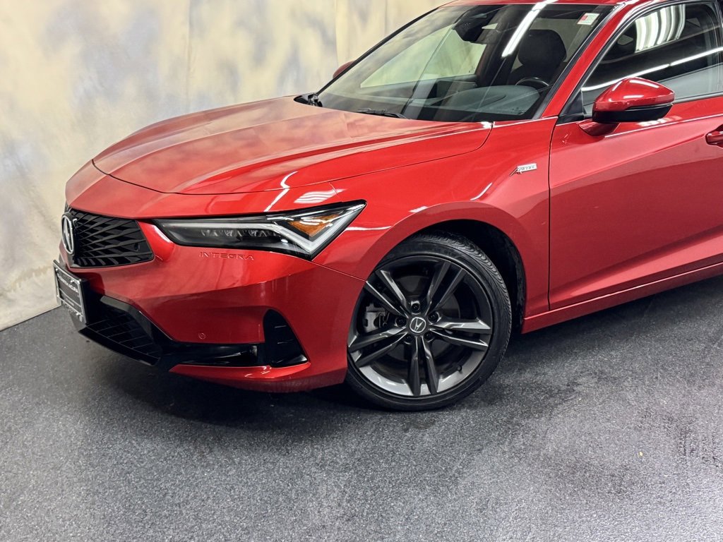 Used 2023 Acura Integra A-Spec image 2