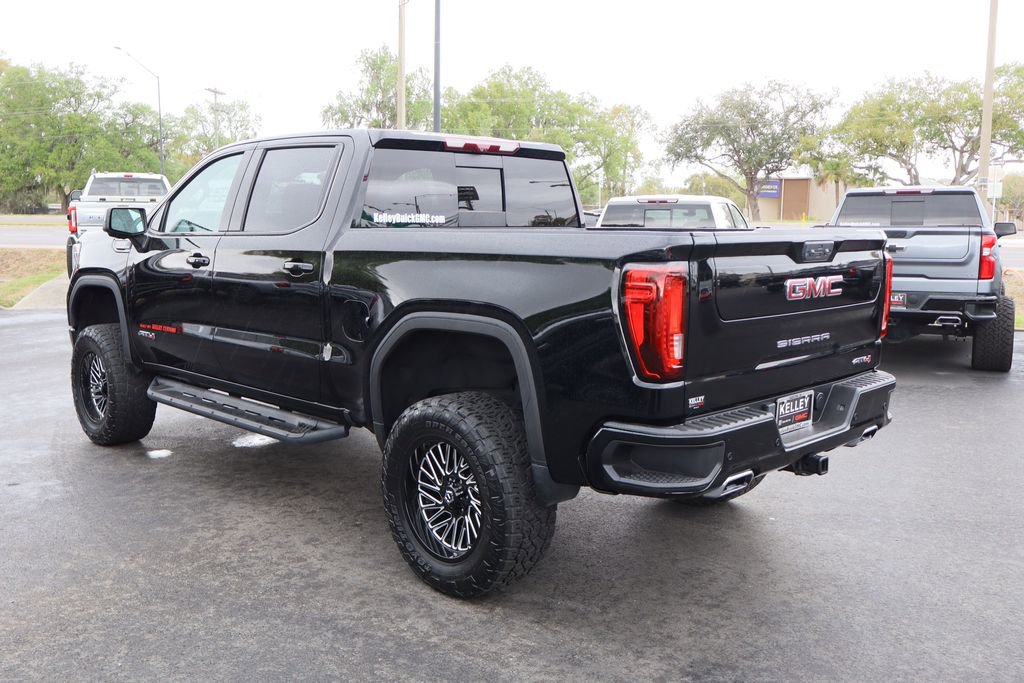 Used 2024 GMC Sierra 1500 AT4 w/ Technology Package image 6