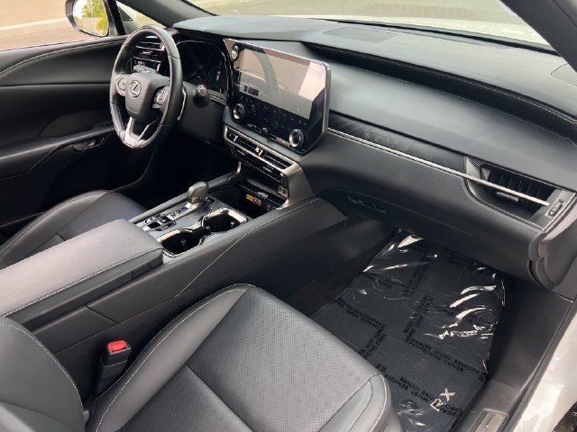 Used 2025 Lexus RX 350 Premium w/ Accessory Package FWD image 39