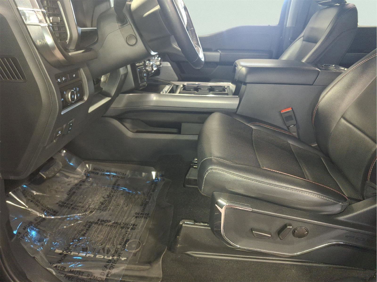 Used 2024 Ford F450 Lariat AWD/4WD image 33