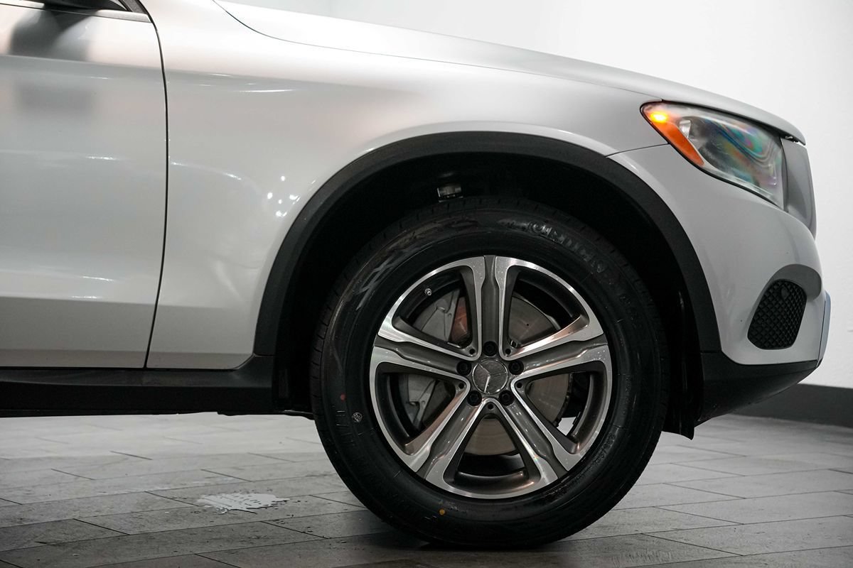 Used 2017 Mercedes-Benz GLC 300 image 9