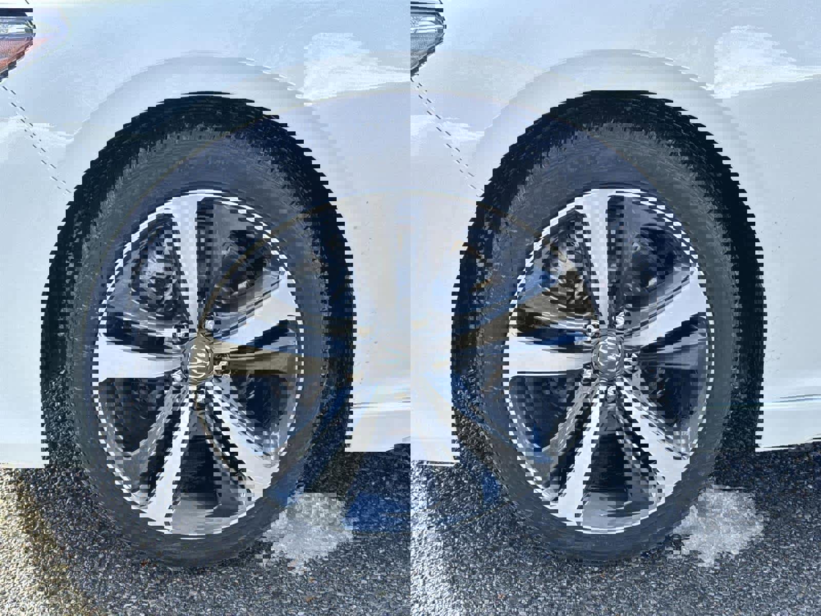 Certified 2025 Acura TLX w/ Technology Package image 10