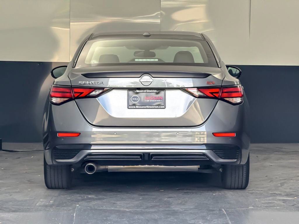 Used 2024 Nissan Sentra SR w/ SR Premium Package image 4