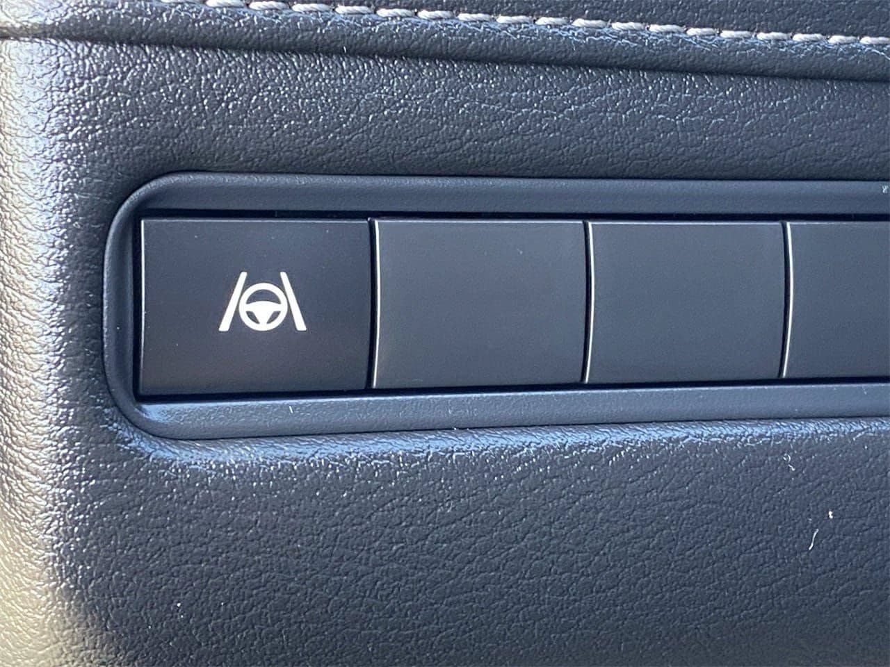 New 2026 Nissan Armada SV AWD/4WD image 26
