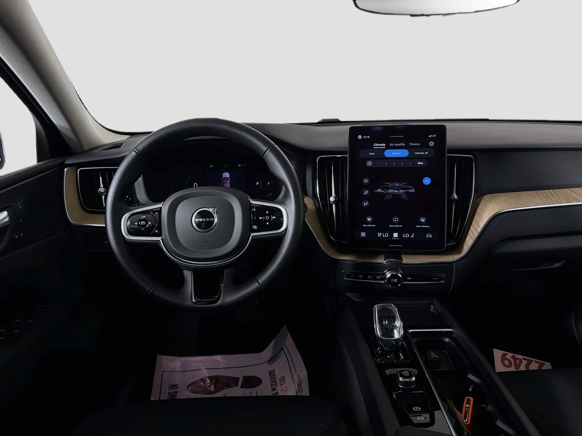 Certified 2026 Volvo XC60 B5 Plus AWD/4WD image 23