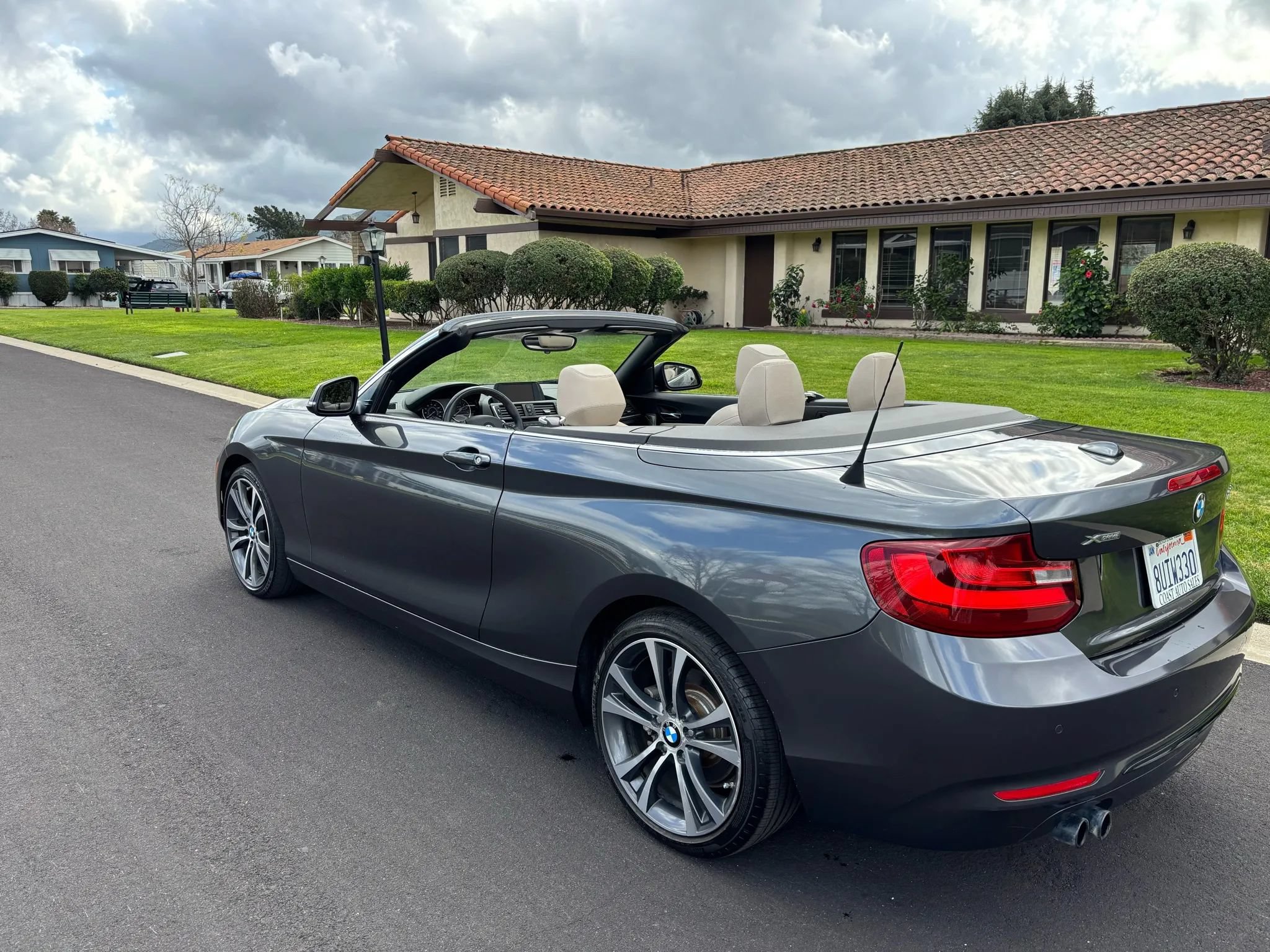 Used 2015 BMW 228i xDrive Convertible AWD/4WD image 20