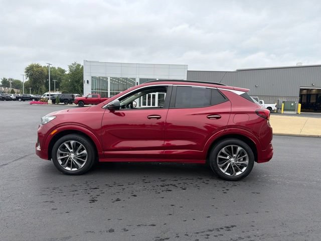 Used 2020 Buick Encore GX Select w/ Advanced Technology Package AWD/4WD image 4