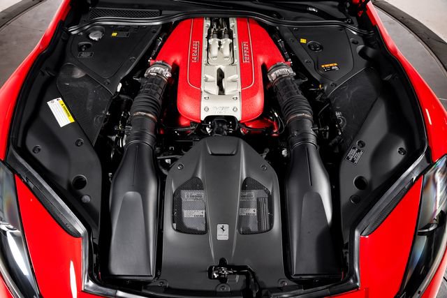 Certified 2019 Ferrari 812 Superfast RWD image 15